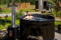 Legend Soak Tub - Image 3