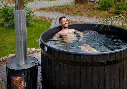 Legend Soak Tub - Image 5