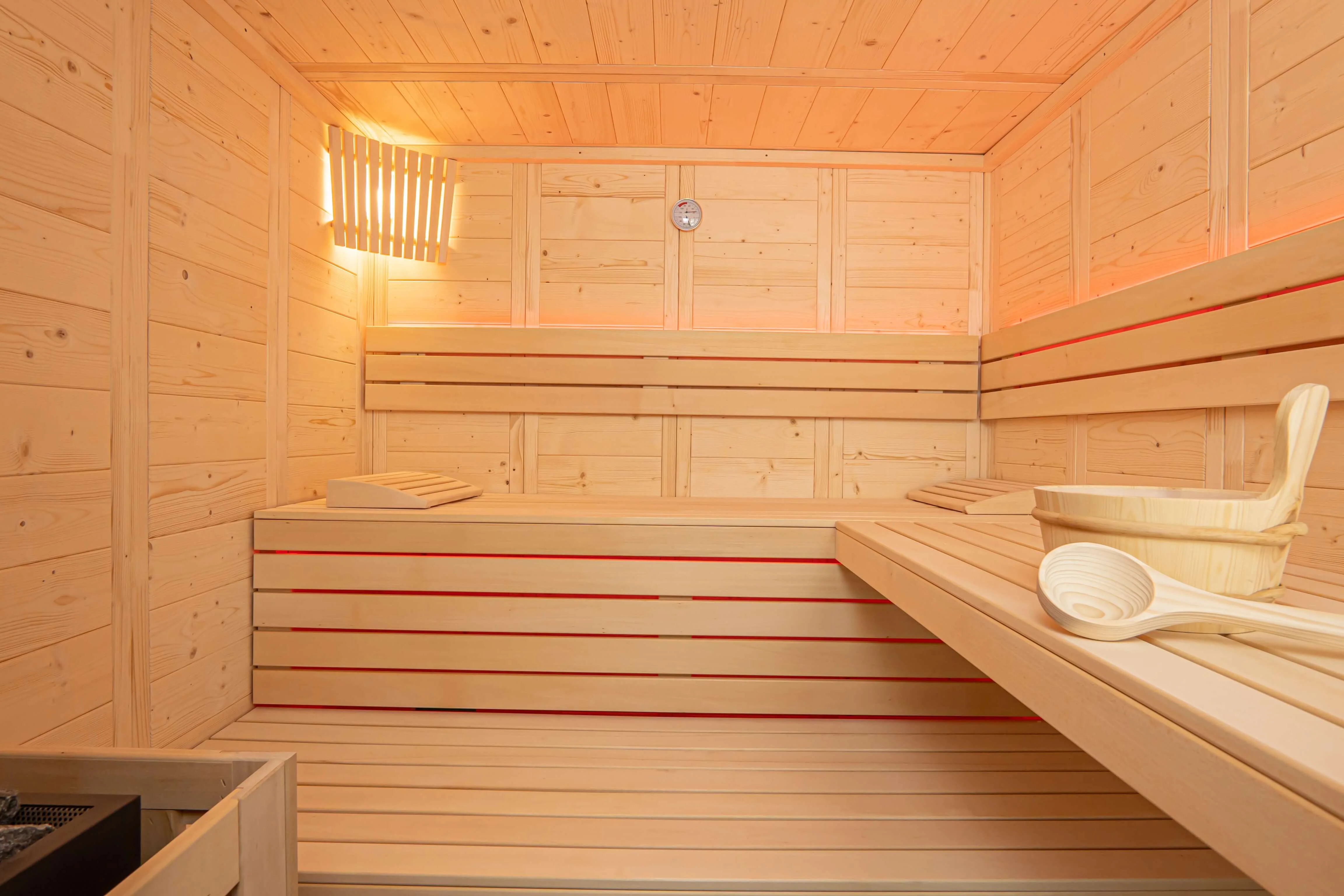 Wolfpine Indoor Sauna — Heritage Collection - Image 4